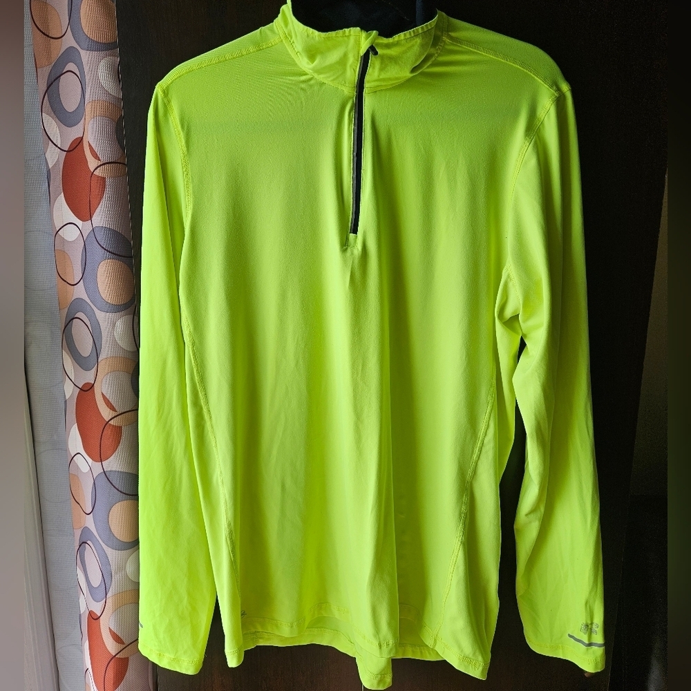 Bright Yellow Long Sleeve Quarter Zip Workout Tee Size Medium